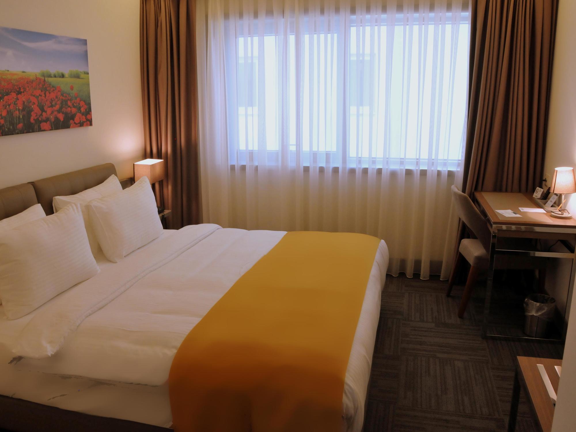 Plus Hotel Bostanci Atasehir Istanboel Buitenkant foto
