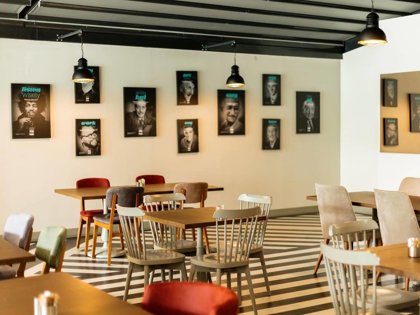 Plus Hotel Bostanci Atasehir Istanboel Buitenkant foto